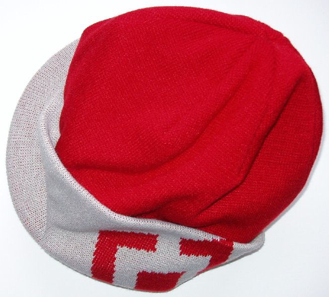 hf-cepice-roll-red-2.jpg